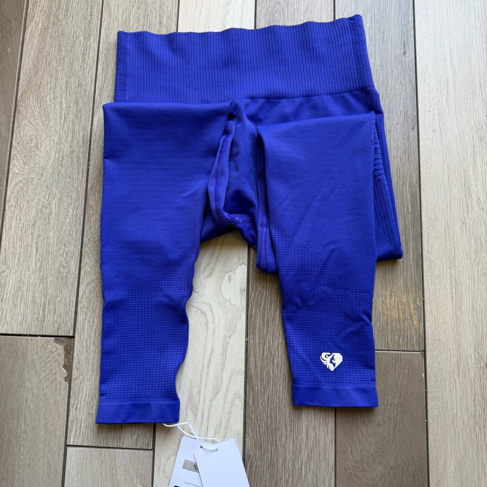 Royal Blue High-Waisted Leggings - Picture 4 of 4